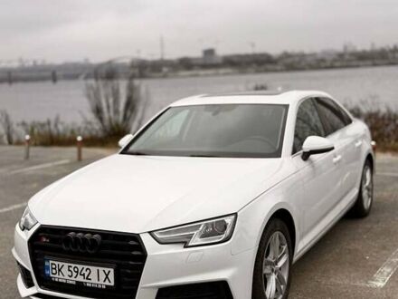 Белый Ауди А4, объемом двигателя 1.98 л и пробегом 163 тыс. км за 17500 $, фото 1 на Automoto.ua