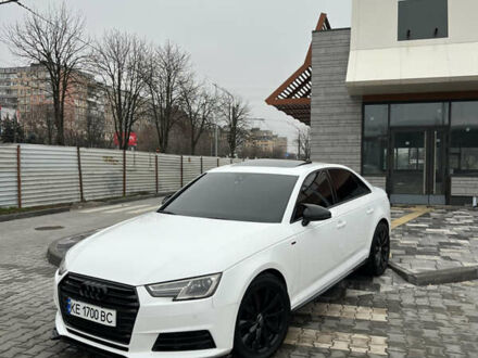 Белый Ауди А4, объемом двигателя 2 л и пробегом 87 тыс. км за 19500 $, фото 1 на Automoto.ua