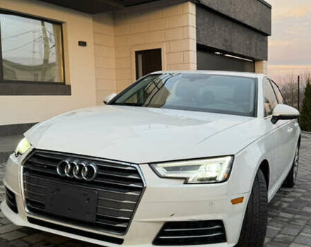 Белый Ауди А4, объемом двигателя 2 л и пробегом 336 тыс. км за 10700 $, фото 1 на Automoto.ua