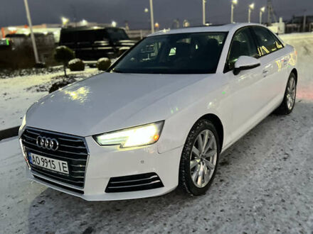Білий Ауді А4, об'ємом двигуна 2 л та пробігом 144 тис. км за 15999 $, фото 1 на Automoto.ua