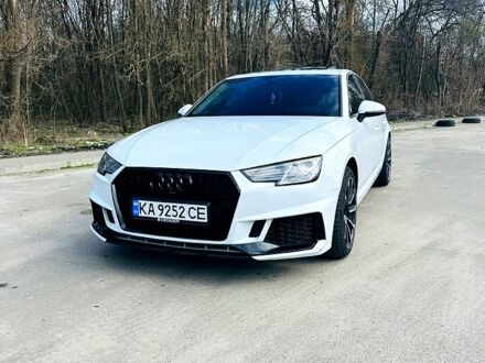Белый Ауди А4, объемом двигателя 2 л и пробегом 185 тыс. км за 18500 $, фото 1 на Automoto.ua