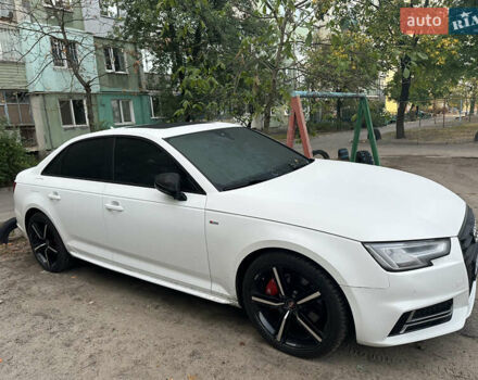 Білий Ауді А4, об'ємом двигуна 1.98 л та пробігом 134 тис. км за 20900 $, фото 1 на Automoto.ua