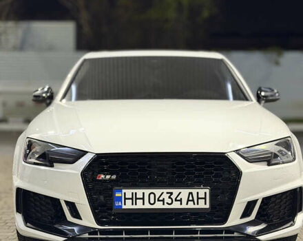 Белый Ауди А4, объемом двигателя 1.98 л и пробегом 165 тыс. км за 17200 $, фото 1 на Automoto.ua