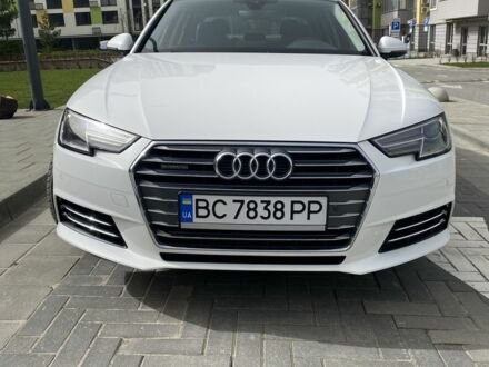 Белый Ауди А4, объемом двигателя 2 л и пробегом 155 тыс. км за 18800 $, фото 1 на Automoto.ua
