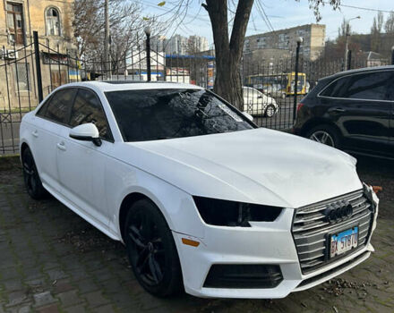 Белый Ауди А4, объемом двигателя 2 л и пробегом 160 тыс. км за 13900 $, фото 1 на Automoto.ua