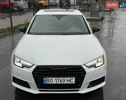 Белый Ауди А4, объемом двигателя 1.98 л и пробегом 250 тыс. км за 17500 $, фото 1 на Automoto.ua