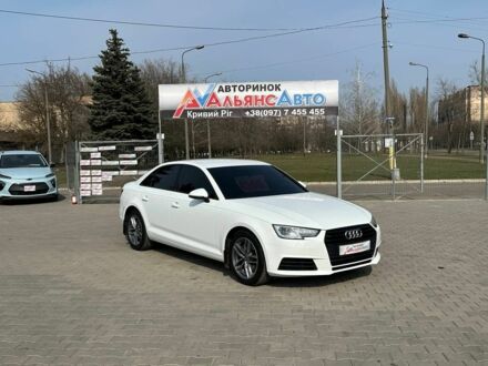 Білий Ауді А4, об'ємом двигуна 1.4 л та пробігом 184 тис. км за 16500 $, фото 1 на Automoto.ua