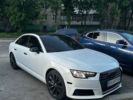 Білий Ауді А4, об'ємом двигуна 2 л та пробігом 205 тис. км за 17500 $, фото 1 на Automoto.ua