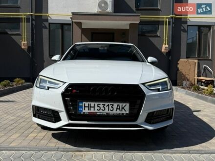 Білий Ауді А4, об'ємом двигуна 2 л та пробігом 120 тис. км за 19500 $, фото 1 на Automoto.ua
