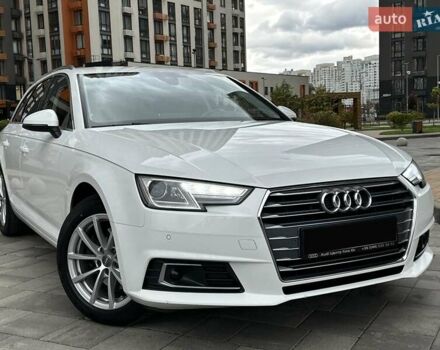 Білий Ауді А4, об'ємом двигуна 2 л та пробігом 227 тис. км за 16333 $, фото 1 на Automoto.ua