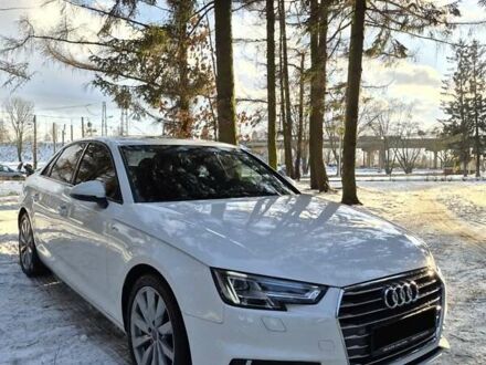 Білий Ауді А4, об'ємом двигуна 1.98 л та пробігом 141 тис. км за 14999 $, фото 1 на Automoto.ua