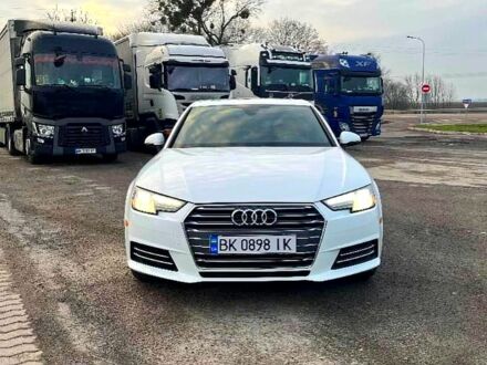 Ауди А4 2017 в Львове на Automoto.ua Белый Ауди А4, объемом двигателя 2 л и пробегом 183 тыс. км за 17000 $, фото 1 на Automoto.ua