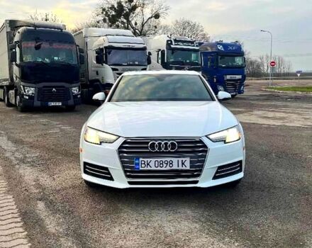 Білий Ауді А4, об'ємом двигуна 2 л та пробігом 183 тис. км за 17000 $, фото 1 на Automoto.ua