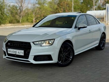 Ауди А4 2017 в Днепре (Днепропетровске) на Automoto.ua Белый Ауди А4, объемом двигателя 2 л и пробегом 173 тыс. км за 16999 $, фото 1 на Automoto.ua