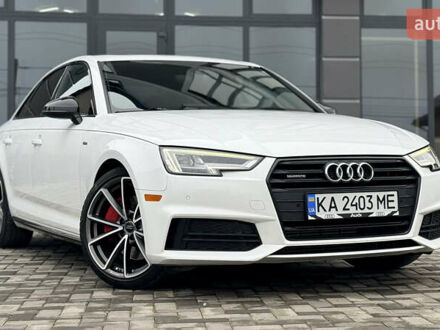 Белый Ауди А4, объемом двигателя 1.98 л и пробегом 122 тыс. км за 27555 $, фото 1 на Automoto.ua