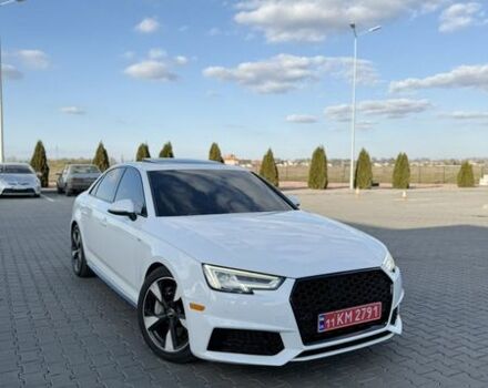 Белый Ауди А4, объемом двигателя 2 л и пробегом 211 тыс. км за 18300 $, фото 1 на Automoto.ua