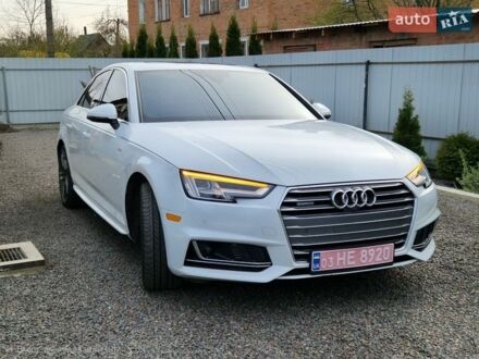 Белый Ауди А4, объемом двигателя 1.98 л и пробегом 158 тыс. км за 22300 $, фото 1 на Automoto.ua