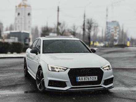 Белый Ауди А4, объемом двигателя 2 л и пробегом 70 тыс. км за 24800 $, фото 1 на Automoto.ua