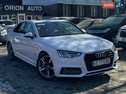 Белый Ауди А4, объемом двигателя 2 л и пробегом 170 тыс. км за 18800 $, фото 1 на Automoto.ua