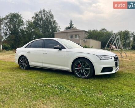 Белый Ауди А4, объемом двигателя 1.98 л и пробегом 135 тыс. км за 22500 $, фото 1 на Automoto.ua