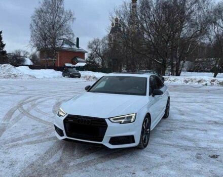 Білий Ауді А4, об'ємом двигуна 2 л та пробігом 124 тис. км за 10800 $, фото 1 на Automoto.ua