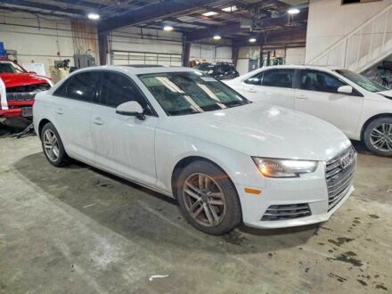 Белый Ауди А4, объемом двигателя 0 л и пробегом 130 тыс. км за 2500 $, фото 1 на Automoto.ua