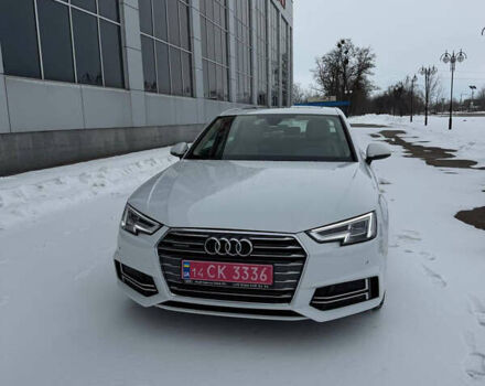 Белый Ауди А4, объемом двигателя 2 л и пробегом 311 тыс. км за 14900 $, фото 1 на Automoto.ua