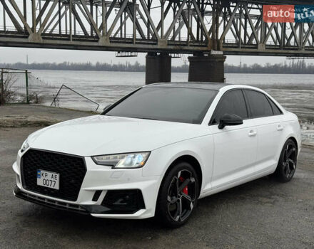 Білий Ауді А4, об'ємом двигуна 1.98 л та пробігом 180 тис. км за 17500 $, фото 1 на Automoto.ua