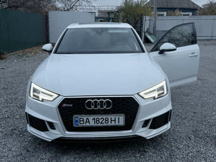 Белый Ауди А4, объемом двигателя 2 л и пробегом 38 тыс. км за 16700 $, фото 1 на Automoto.ua