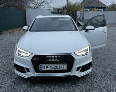 Белый Ауди А4, объемом двигателя 2 л и пробегом 38 тыс. км за 16700 $, фото 1 на Automoto.ua