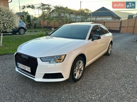 Білий Ауді А4, об'ємом двигуна 2 л та пробігом 345 тис. км за 12600 $, фото 1 на Automoto.ua