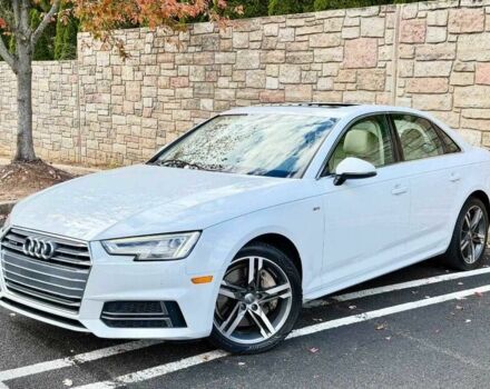 Белый Ауди А4, объемом двигателя 2 л и пробегом 89 тыс. км за 14000 $, фото 1 на Automoto.ua