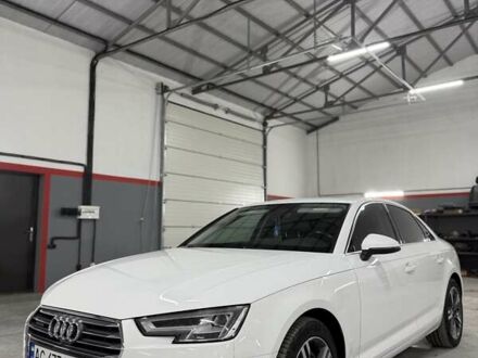 Ауди А4 2017 в Любомль на Automoto.ua Белый Ауди А4, объемом двигателя 1.98 л и пробегом 148 тыс. км за 17500 $, фото 1 на Automoto.ua