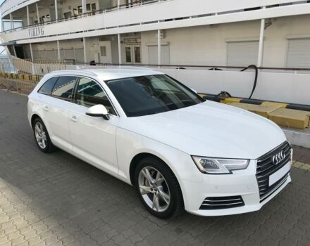Білий Ауді А4, об'ємом двигуна 2 л та пробігом 63 тис. км за 35700 $, фото 1 на Automoto.ua
