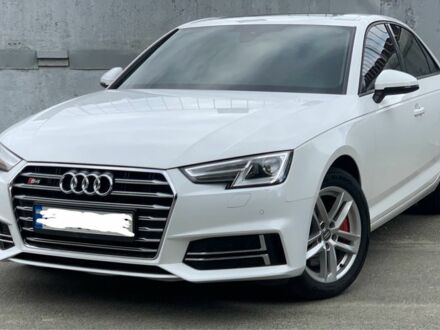 Білий Ауді А4, об'ємом двигуна 2 л та пробігом 114 тис. км за 14687 $, фото 1 на Automoto.ua