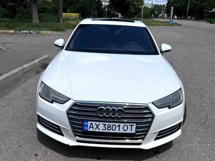 Белый Ауди А4, объемом двигателя 2 л и пробегом 172 тыс. км за 18000 $, фото 1 на Automoto.ua