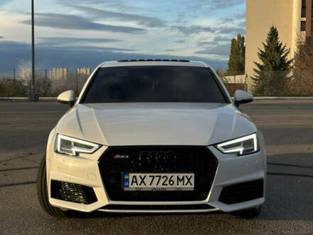 Белый Ауди А4, объемом двигателя 1.98 л и пробегом 162 тыс. км за 20500 $, фото 1 на Automoto.ua