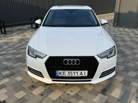 Белый Ауди А4, объемом двигателя 2 л и пробегом 144 тыс. км за 15374 $, фото 1 на Automoto.ua