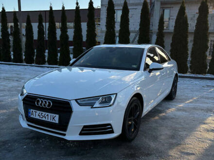 Белый Ауди А4, объемом двигателя 1.98 л и пробегом 151 тыс. км за 17300 $, фото 1 на Automoto.ua