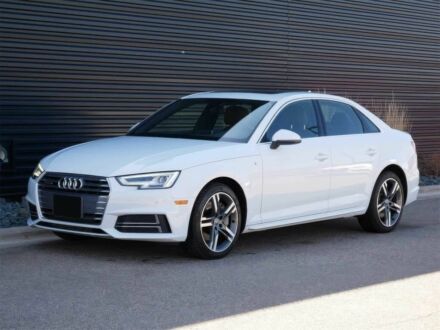 Ауди А4 2018 в Киеве на Automoto.ua Белый Ауди А4, объемом двигателя 2 л и пробегом 68 тыс. км за 5500 $, фото 1 на Automoto.ua