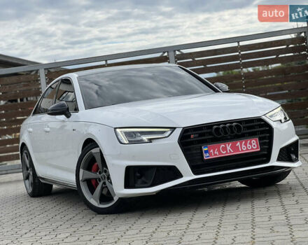 Білий Ауді А4, об'ємом двигуна 3 л та пробігом 113 тис. км за 26900 $, фото 1 на Automoto.ua