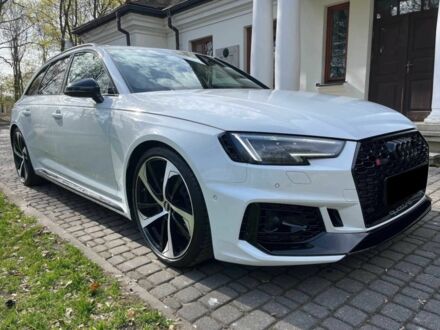 Ауді А4 2018 у Рівному на Automoto.ua Білий Ауді А4, об'ємом двигуна 3 л та пробігом 88 тис. км за 14200 $, фото 1 на Automoto.ua