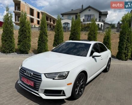 Белый Ауди А4, объемом двигателя 2 л и пробегом 240 тыс. км за 13850 $, фото 1 на Automoto.ua