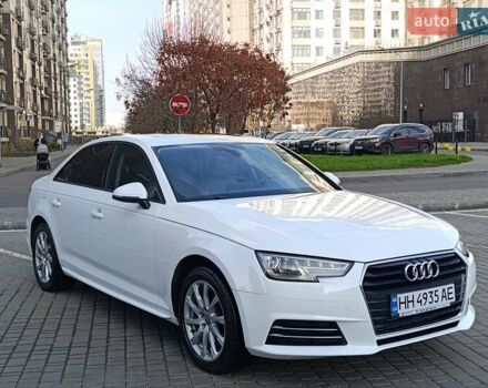 Білий Ауді А4, об'ємом двигуна 2 л та пробігом 132 тис. км за 17000 $, фото 1 на Automoto.ua