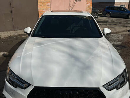 Белый Ауди А4, объемом двигателя 1.98 л и пробегом 77 тыс. км за 23800 $, фото 1 на Automoto.ua