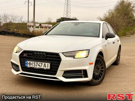 Білий Ауді А4, об'ємом двигуна 2 л та пробігом 10200 тис. км за 20500 $, фото 1 на Automoto.ua