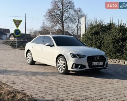 Білий Ауді А4, об'ємом двигуна 1.98 л та пробігом 160 тис. км за 17800 $, фото 1 на Automoto.ua