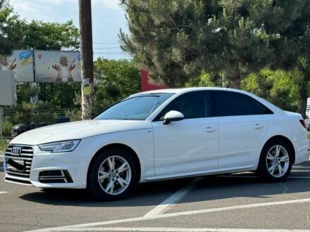 Білий Ауді А4, об'ємом двигуна 2 л та пробігом 90 тис. км за 14000 $, фото 1 на Automoto.ua