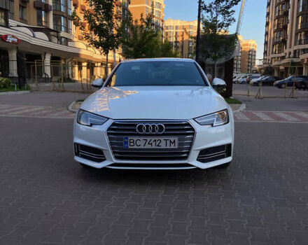 Белый Ауди А4, объемом двигателя 1.98 л и пробегом 149 тыс. км за 18000 $, фото 1 на Automoto.ua