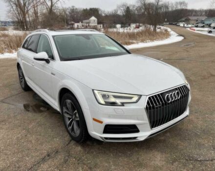 Белый Ауди А4, объемом двигателя 2 л и пробегом 44 тыс. км за 7900 $, фото 1 на Automoto.ua